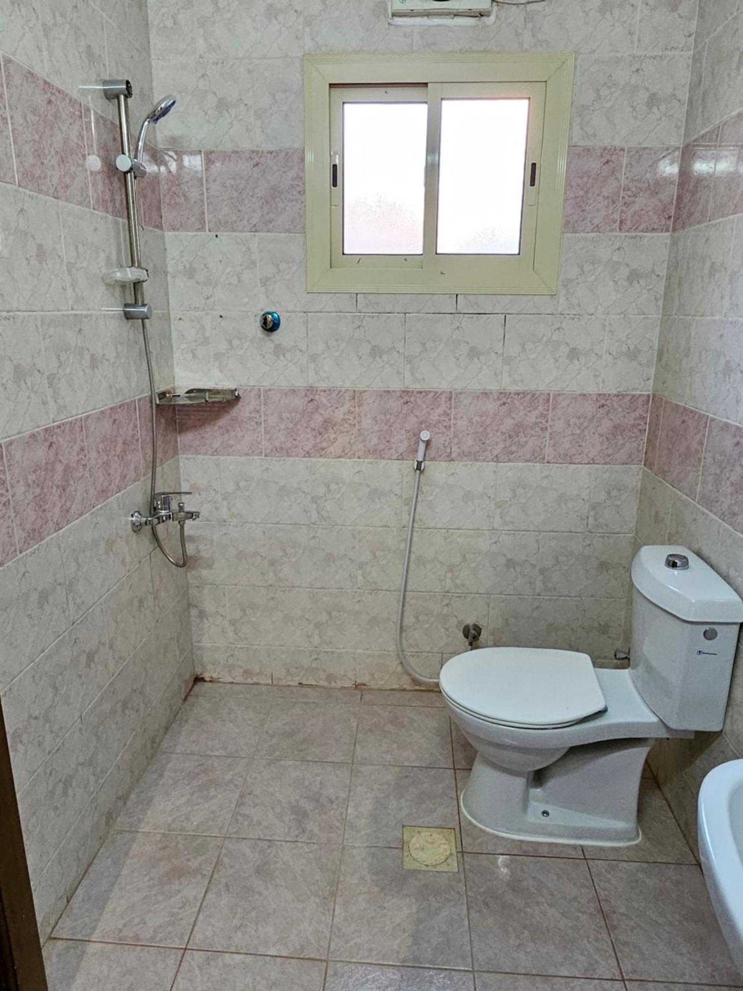 مفروشة Apartment *